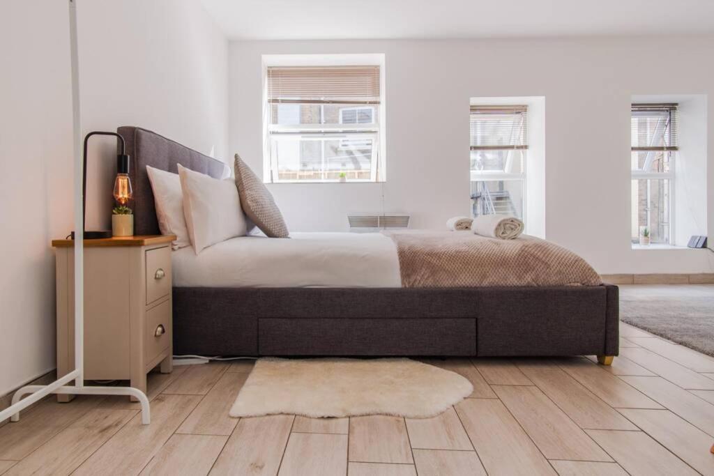 Studio ✧ High Street - Bournemouth Apartman Kültér fotó