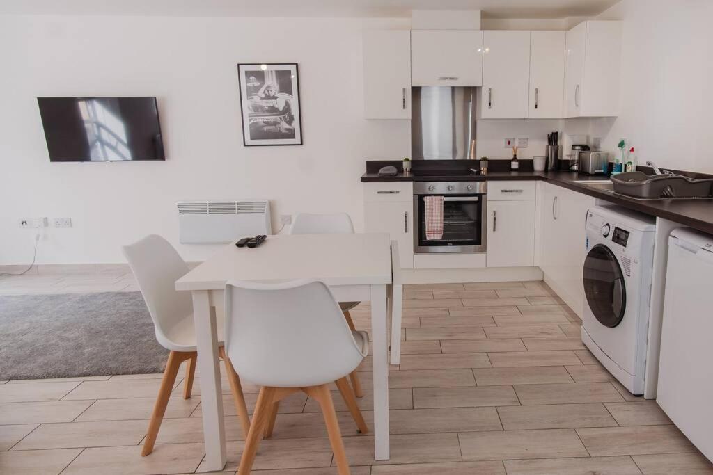 Studio ✧ High Street - Bournemouth Apartman Kültér fotó